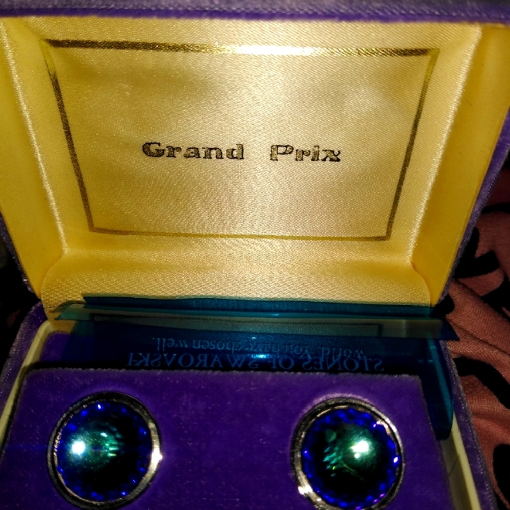 Vintage mens cufflinks by grand prix NOS
